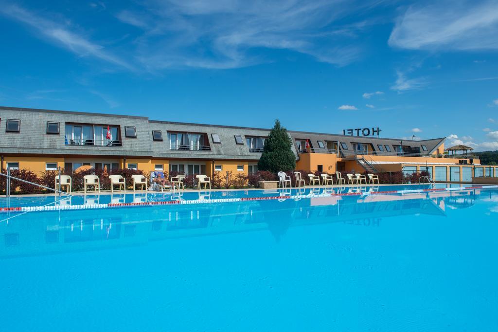 Hotel Lacotel Avenches Exteriér fotografie